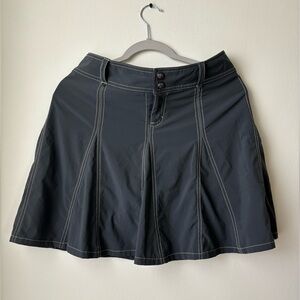 Athleta - Skorts- Size- 4P Gray Color Ladies for Golf too. With Lining Shorts.